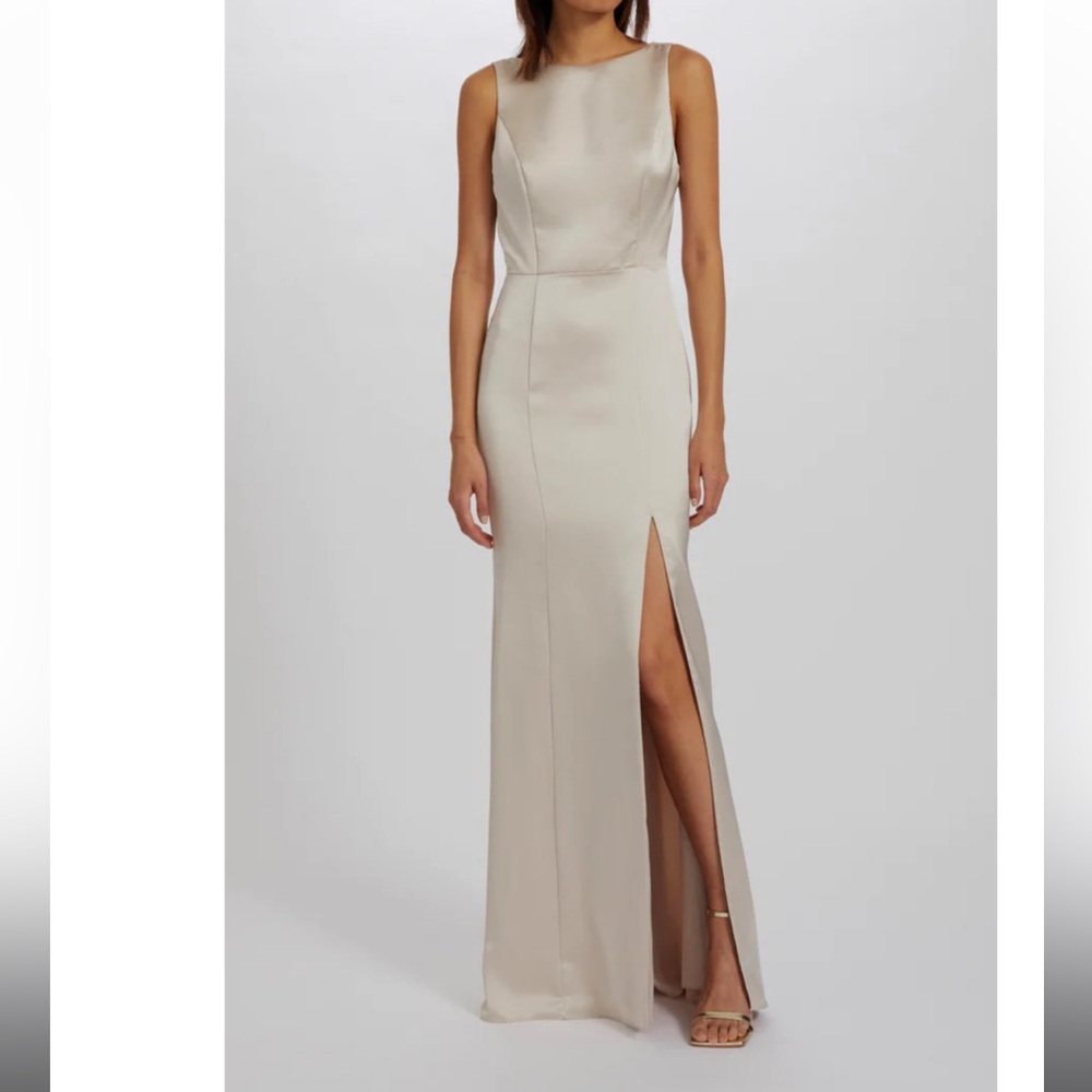 Bella bridesmaids Amsale Leslie GB226S Floor Length Maxi Gown